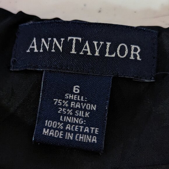 Vintage 00s Y2K Ann Taylor Black & Red Floral Jacquard Boat Neck Tank Top Size 6 - Picture 6 of 6